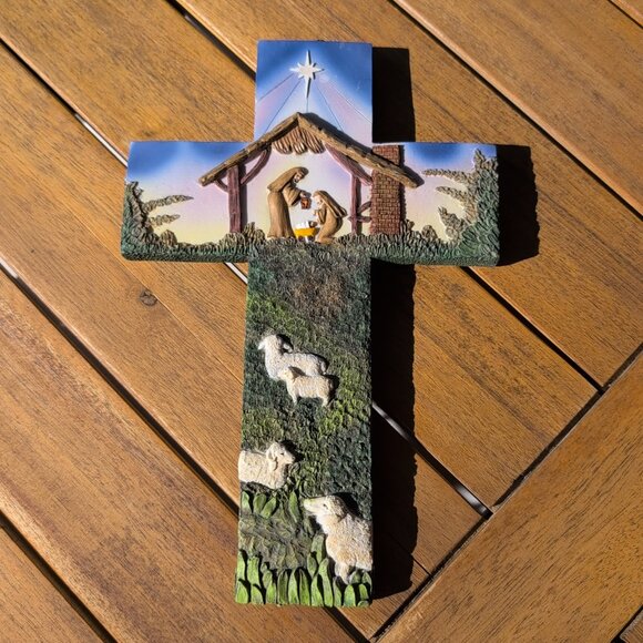 Christmas Nativity Wall Cross - Picture 1 of 3